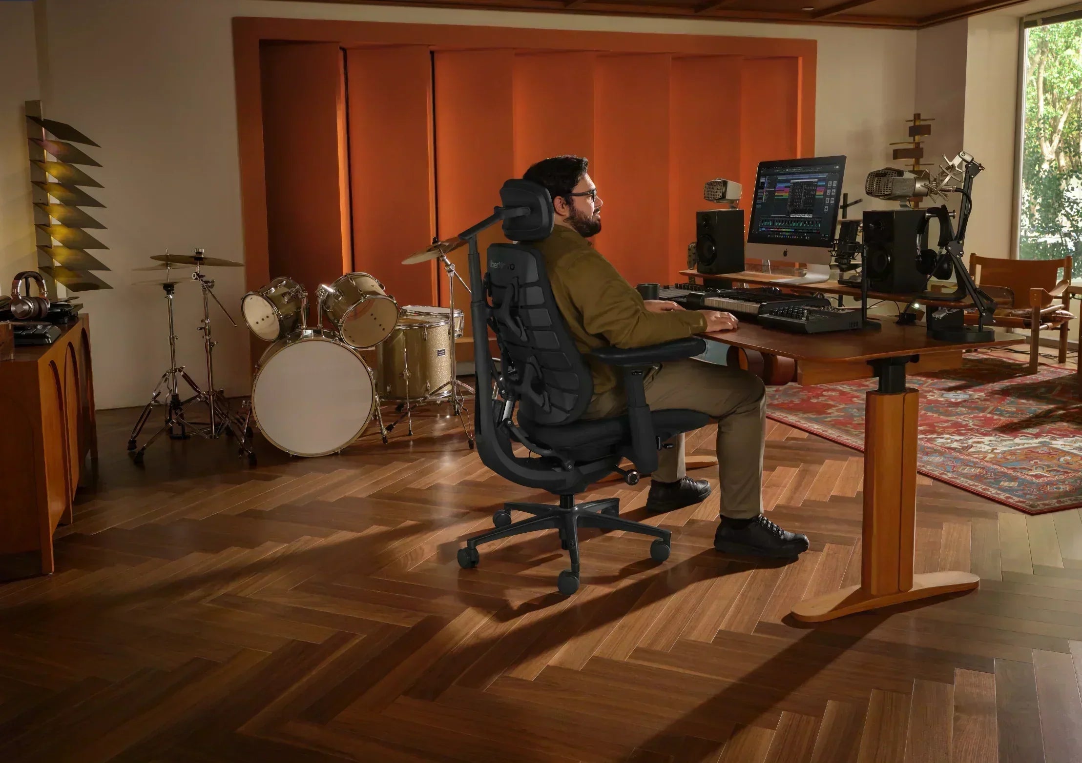 Pourquoi les fauteuils de bureau deviennent chauds après plusieurs heures assis (et comment la ventilation de l’assise apporte une solution)