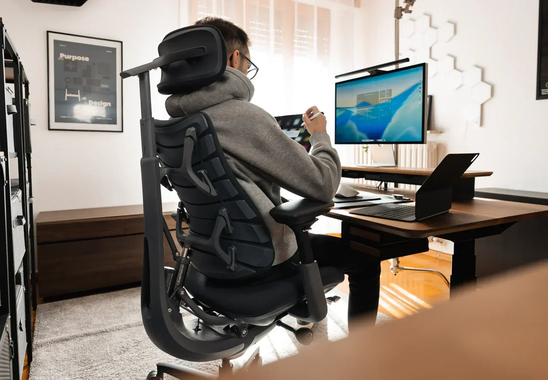 Alternatives aux chaises de bureau : les chaises à genoux et les ballons d’assise sont-ils vraiment efficaces ?